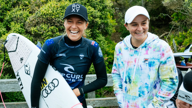 Stephanie Gilmore has a laugh with Ash Barty at Bells Beach.