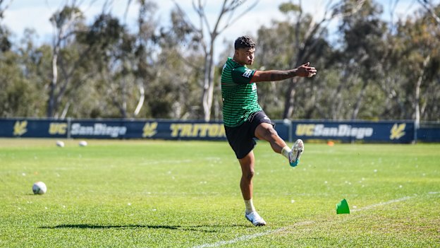 Latrell Mitchell kicking goals at the University of California San Diego.