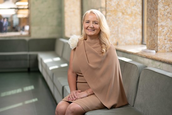 Perkovic leafed through fashion magazines at school, but was set on the world of economics.