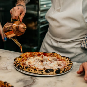 The salsiccia and zuni pickle pizza. 