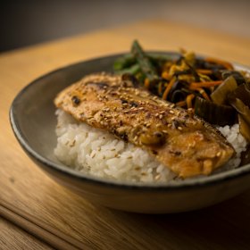 The "hot food of day" might include a salmon don (rice bowl).