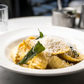 The tortellini di zucca.