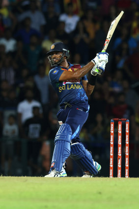 Dasun Shanaka tees off for Sri Lanka in the third T20 international against Australia.