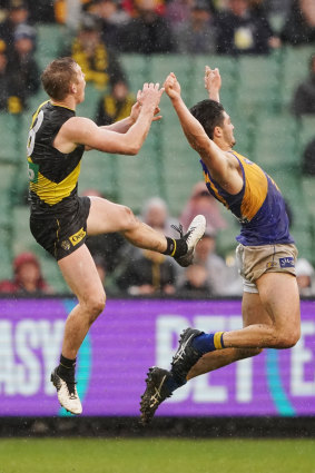 Jack Riewoldt was penalised for this action against Tom Barrass.