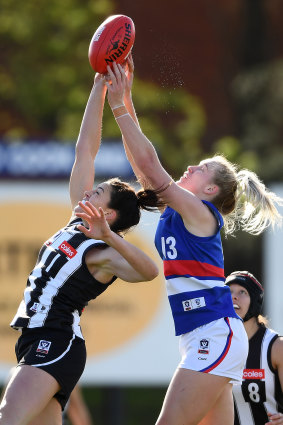 Sharni Layton, left, and Celine Moody, right, in action during the 2019  VFLW semi-final. 