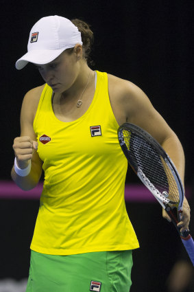 Barty's gives Australia a 2-1 lead in the Australia-Netherlands tie.