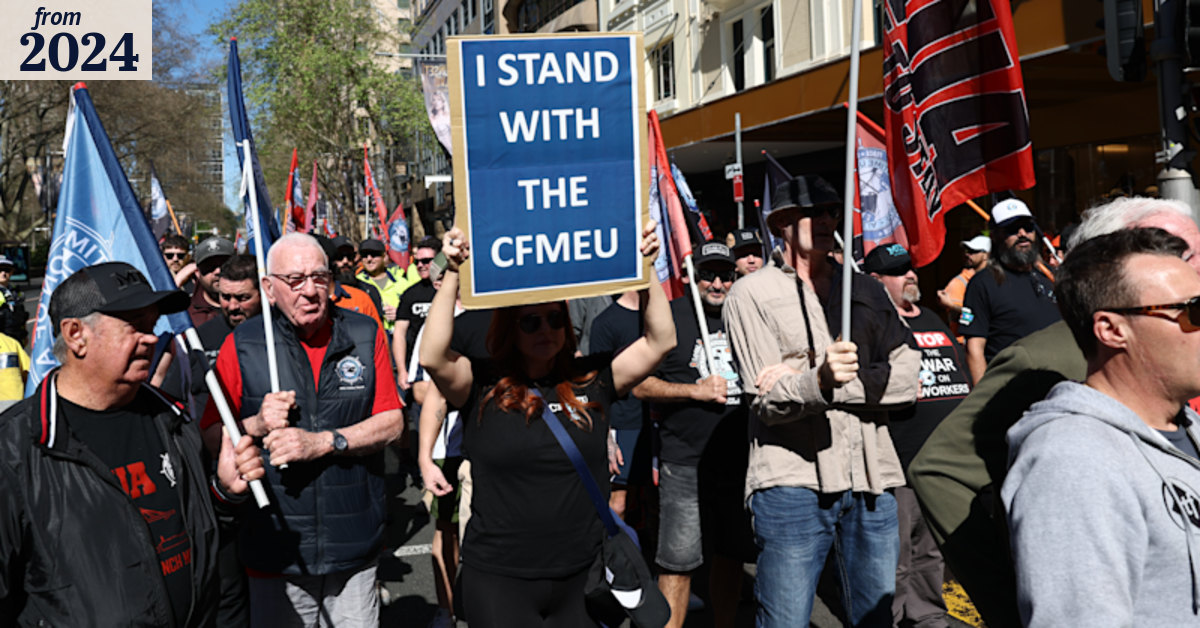 Thousands of union members join CFMEU rally in Sydney