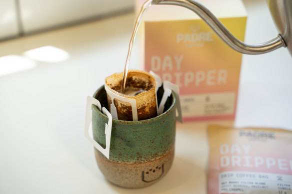 Padre Coffee, like many other roasters, has released mini filter coffee bags designed for travel.