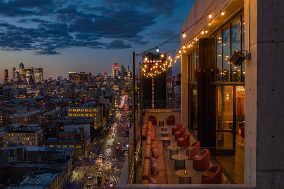 The crowning glory… The Highlight Room rooftop bar.