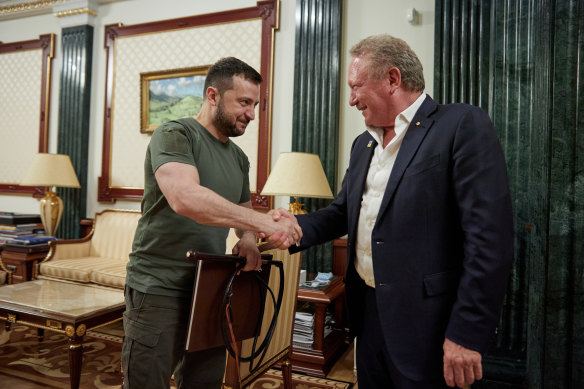 Ukrainian President Volodymyr Zelensky meets with Andrew Forrest in Kyiv.