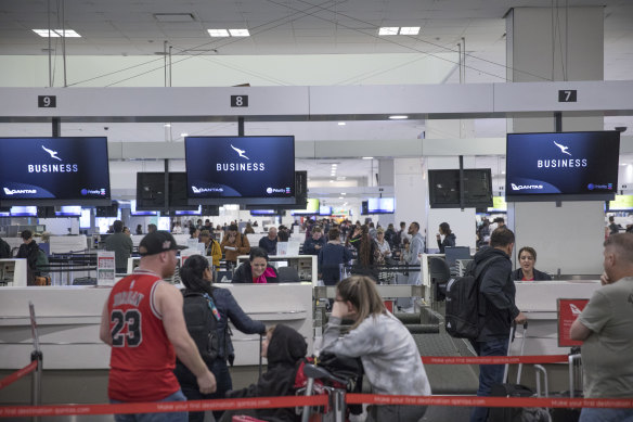 Sydney Airport has started a trial to help passengers with disabilities.