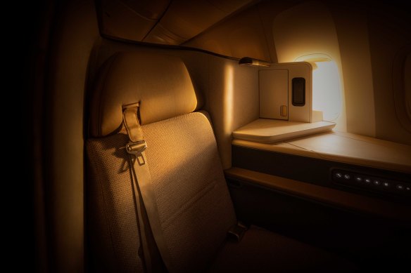 Instantly adjust lighting and seat position with new presets for dining, sleeping, take-off and more.