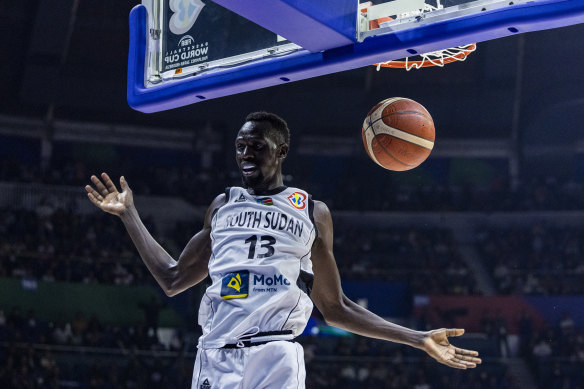 Australian-raised Majok Deng dunks for South Sudan at the FIBA World Cup.