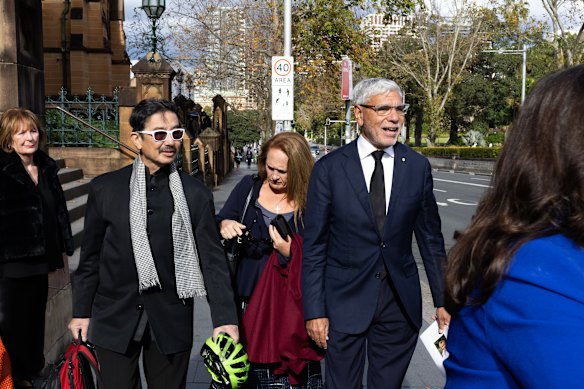 Elizabeth Henderson (centre), partner at Herbert Smith Freehills Kramer, and Warren Mundine (right), businessman and Indigenous advocate.                  
