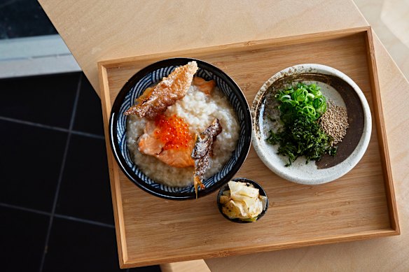 Grilled salmon congee. 