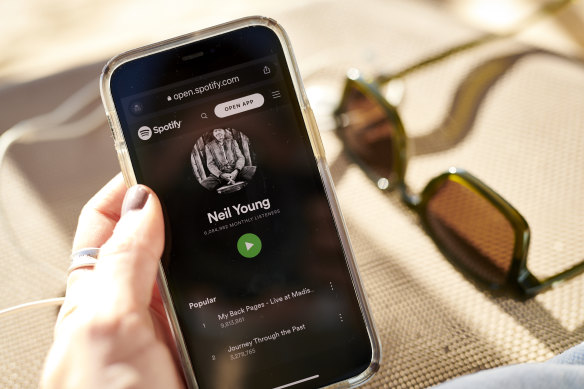 The fine follows a five-year investigation by the European Commission (EC), sparked by a complaint by Spotify that accused Apple of anticompetitive behaviours.