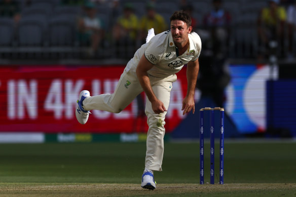 Mitch Marsh bowling for Australia.