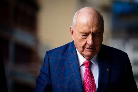 Alan Jones arrives at the Downing Centre Court in Sydney this morning. 