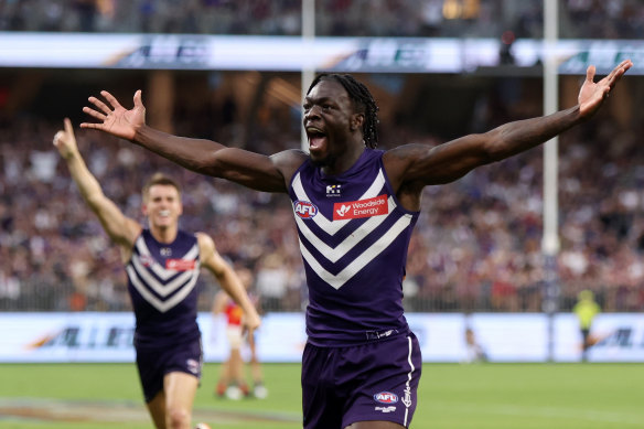 Michael Frederick of the Dockers.