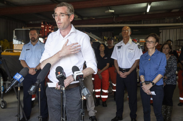 Premier Dominic Perrottet has promised a review into the response to the floods. 