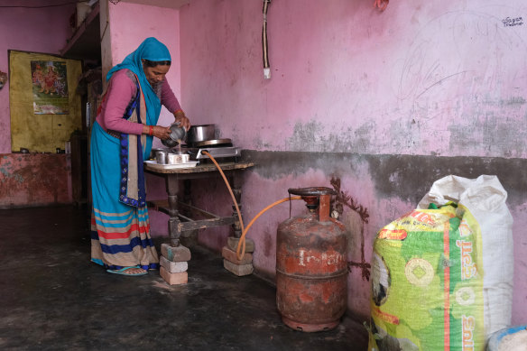 Women like Chandro Tomar from poor villages in Uttar Pradesh still have little access to life outside their household burdens. 