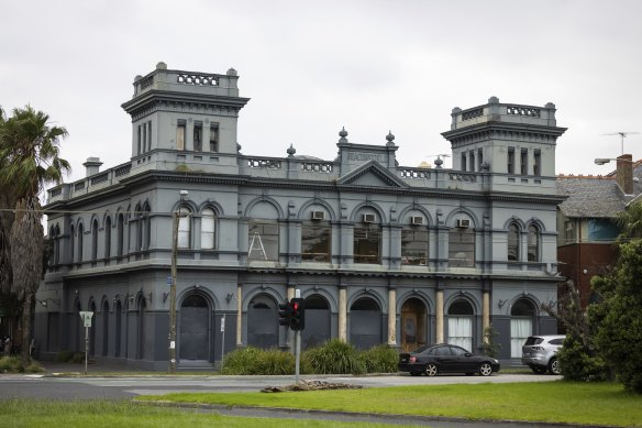 The Beaconsfield Hotel in St Kilda has been closed since December 2004.