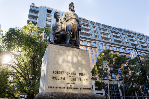 The Burke and Wills statue before it was relocated for the Metro Tunnel construction. 