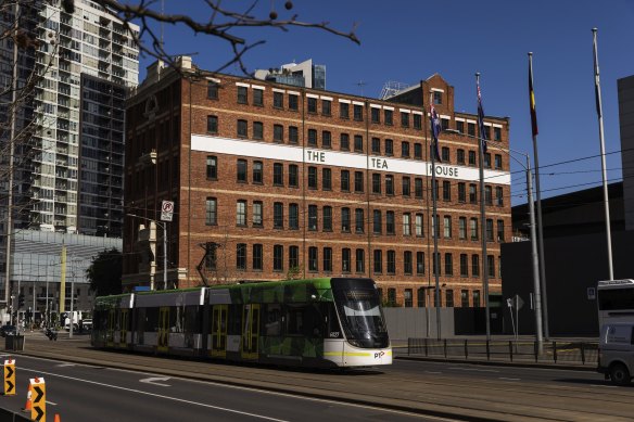 The Robur Tea House on Clarendon Street, Southbank. The building is mostly empty. 