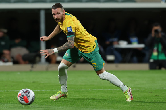 Martin Boyle with the ball