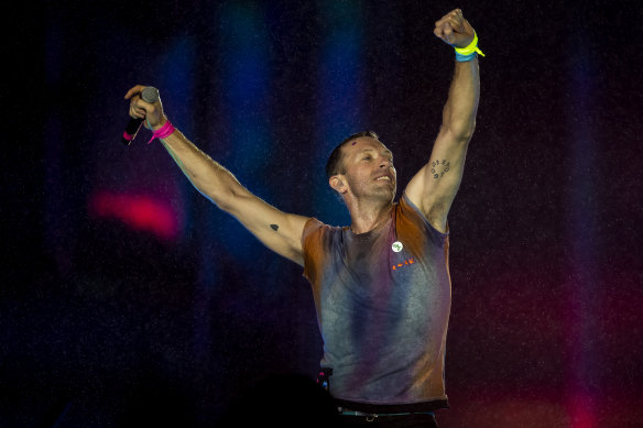 Coldplay frontman Chris Martin is taking diet tips from the Boss.