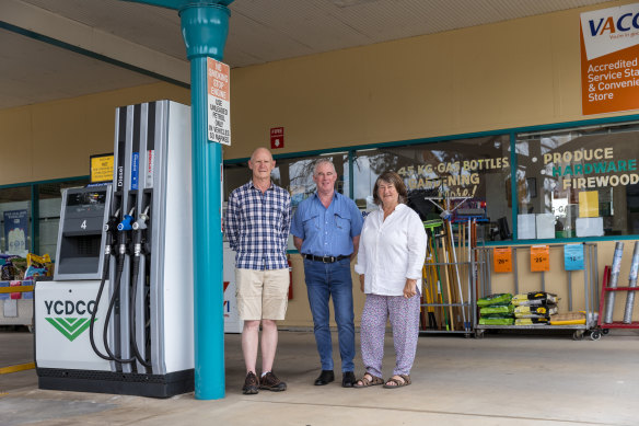 Yackandandah Community Development Company board members Ian Fitzpatrick, Ian Nightingale and Ali Pockley at the service station. 