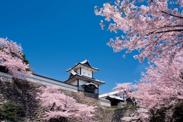 Kanazawa Castle: visitors can have a more personal experience with the art and the artisans in the prefectural capital.