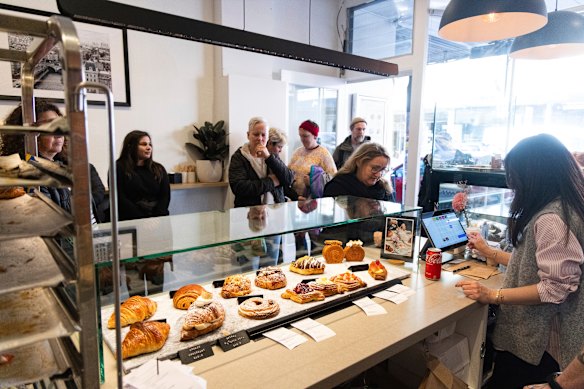 Paneteria Calle open a second store in Melbourne last week that is already attractive row.