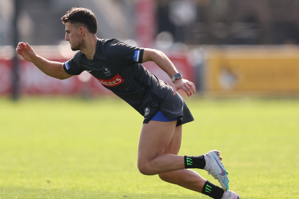 Nick Daicos trained solo on Wednesday as he steps up his return from a hairline knee fracture.