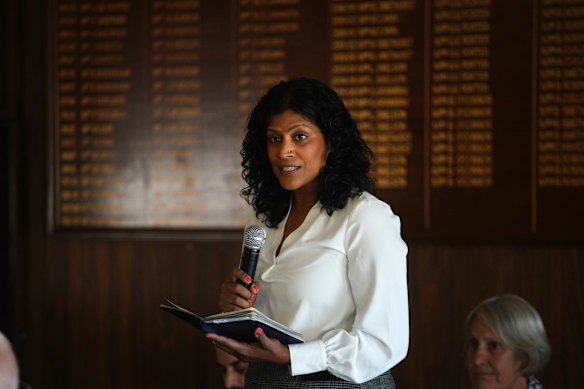 Ratnam at a Wills candidates forum in Fawkner in April.
