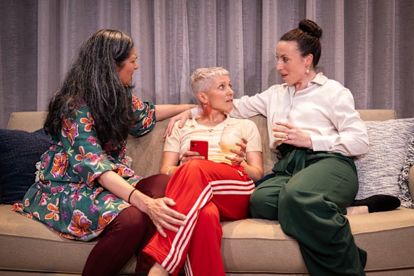 In Spare a Thought For Jana Wendt, a group of friends head to the country together.