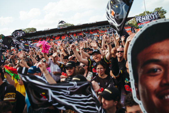 Around 5000 people greeted the Panthers back at BlueBet Stadium