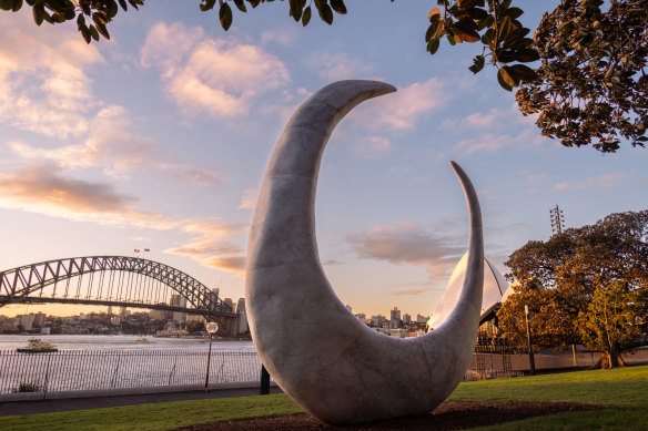 Judy Watson’s “bara”, a monument to the Eora nation, won the Aboriginal Heritage prize.