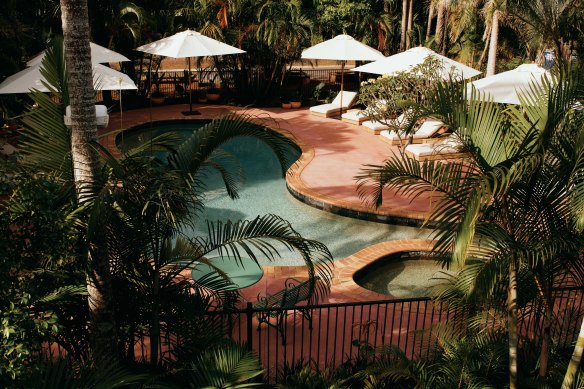 A tropical oasis for sunseekers.