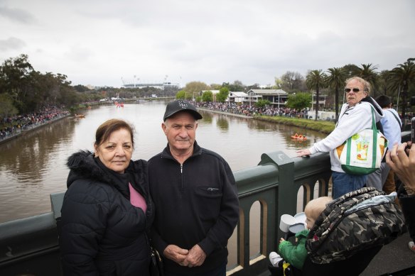 Tony and Lidia Totaro were among the disappointed spectators at Princes Bridge.