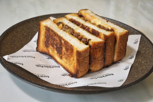 Cheesy Yunnan beef sando with mint in the mince.