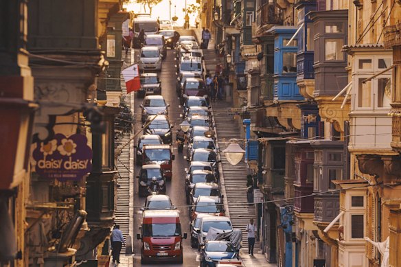 A lotada Malta tem o maior número de veículos por 1.000 habitantes de qualquer lugar da Europa.