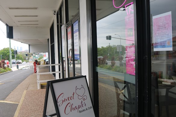 Sweet Chapter Books está aberto de terça a domingo.