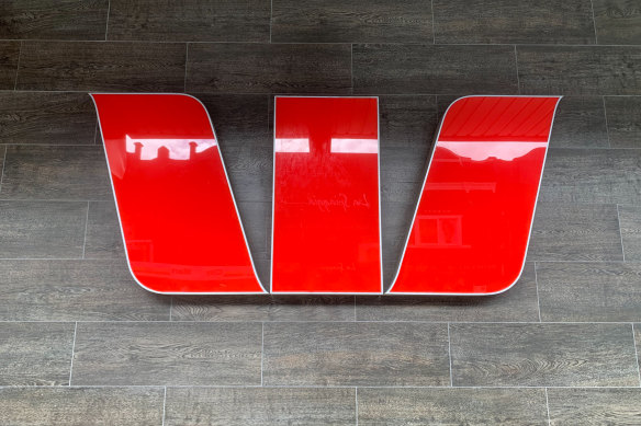 Sale of the century. Westpac set to transfer BT super rather than sell it 