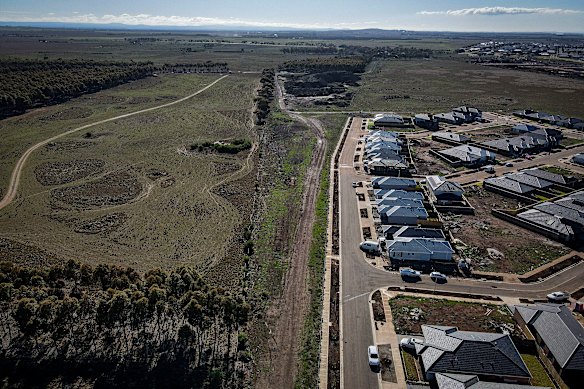 New housing in Manor Lakes butts up against the reserve for the future Outer Metropolitan Ring.