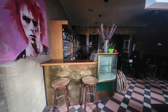The Neues Ufer cafe beneath the building where Bowie had his flat.  