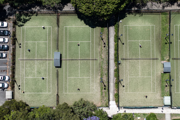 Woollahra tennis courts: Why Sydney s eastern suburbs residents don t