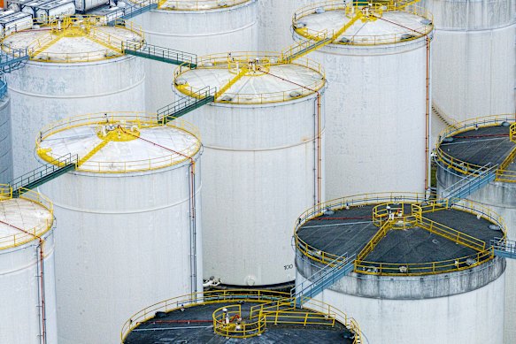 Brent oil rallied to a wartime high.