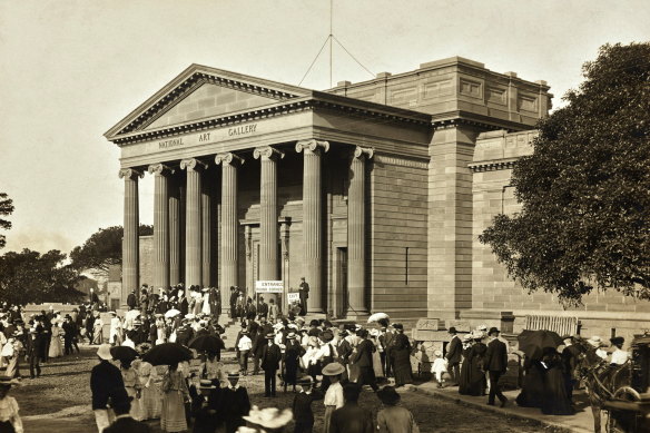 The existing AGNSW building, built in 1896-1909.
