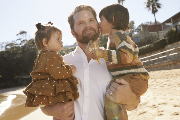 Freja wears Kido Store. Trevor wears Bassike shirt and pants. Leo wears Kido Store. 